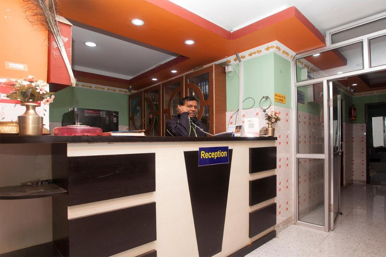 Spot On 740 Hotel Akala Pvt Ltd Kerwani Экстерьер фото